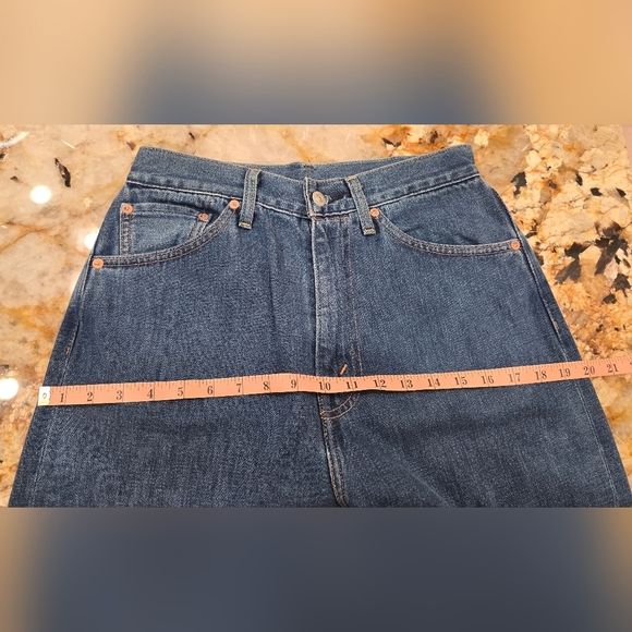 LEVI’S 1950'S 701* WOMEN'S JEANS selvedge Worn In Blue -Medium Wash size 28 - Picture 10 of 10